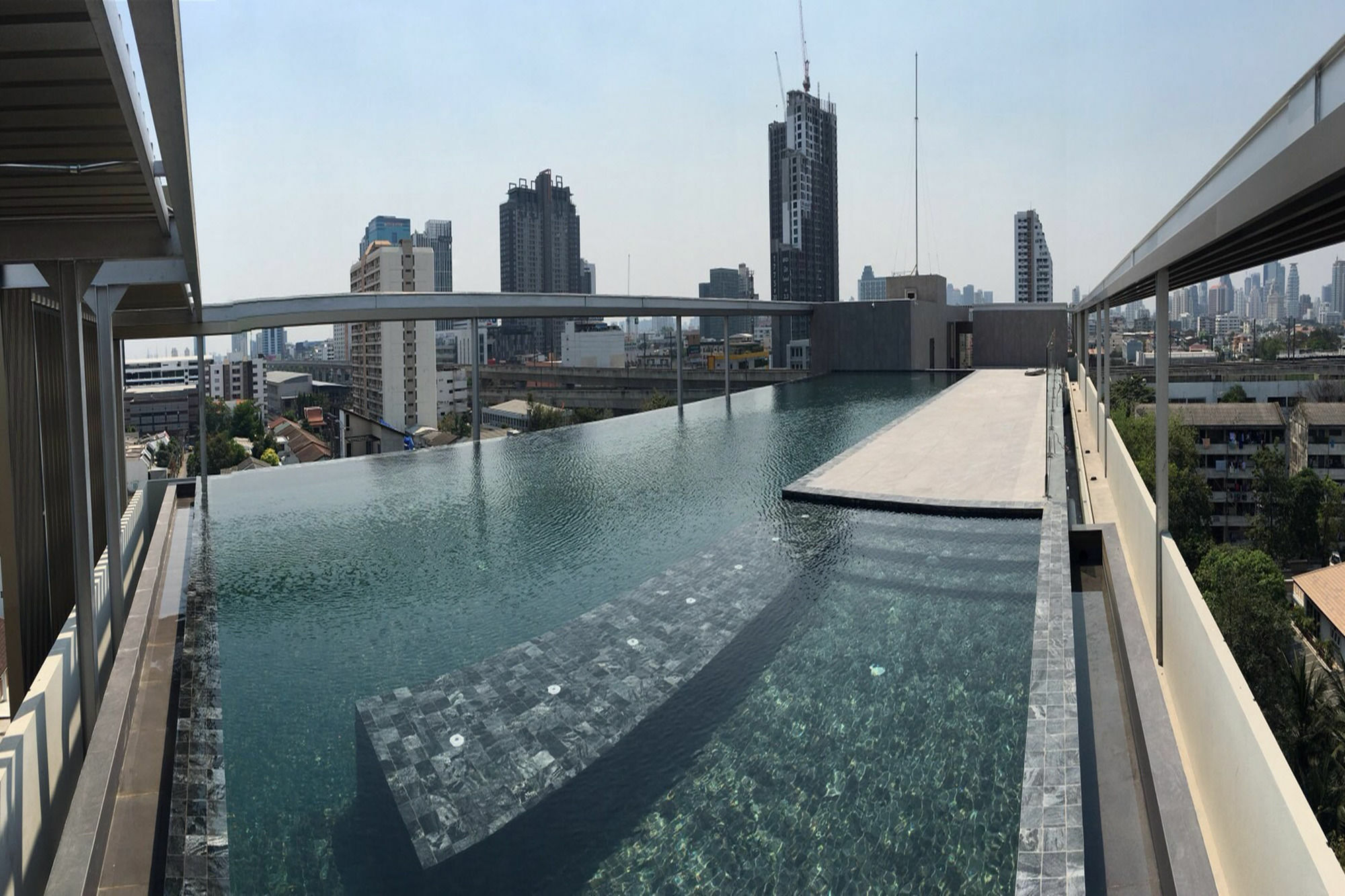 Kepler Residence Bangkok Extérieur photo