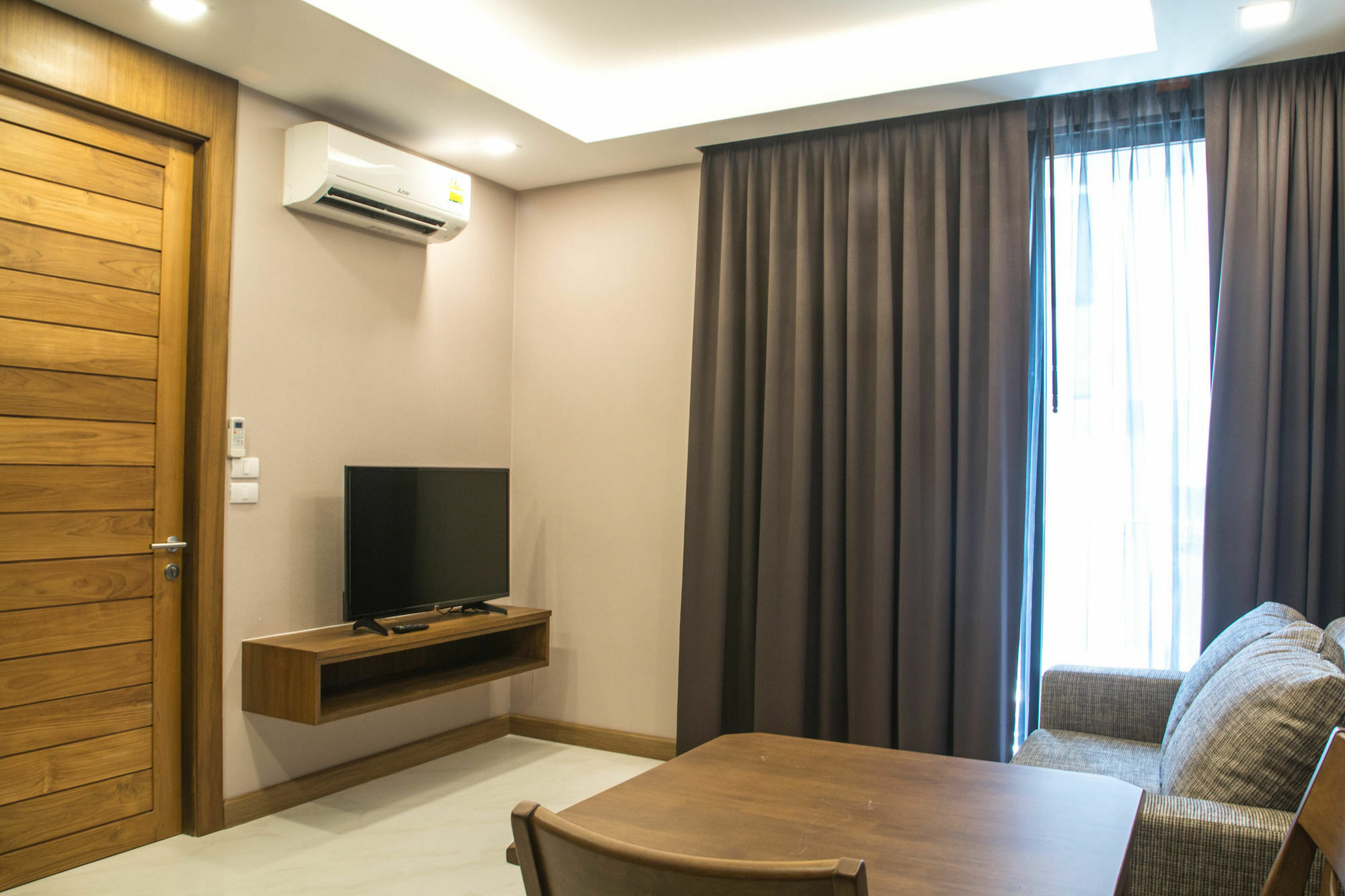 Kepler Residence Bangkok Extérieur photo